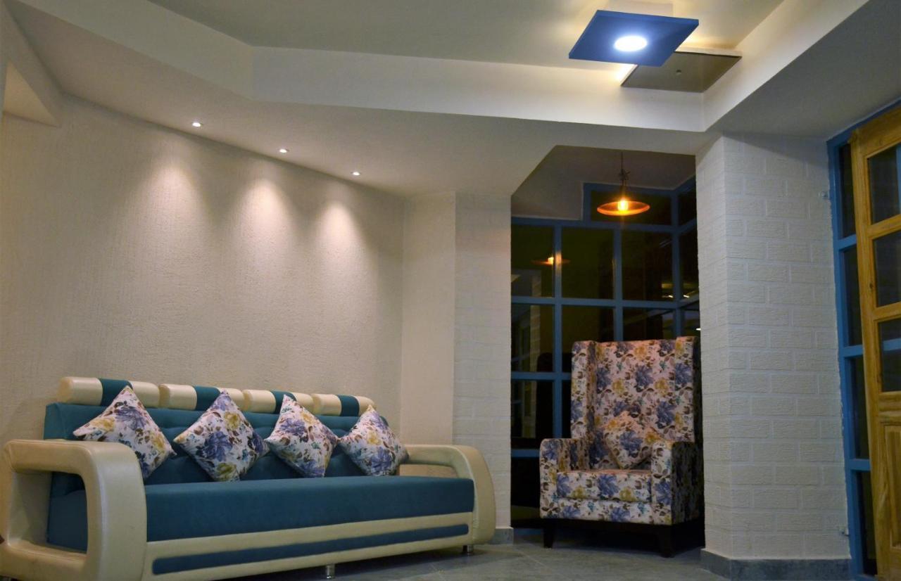 Hotel Istana Inn - A Luxury Stay 斋浦尔 外观 照片