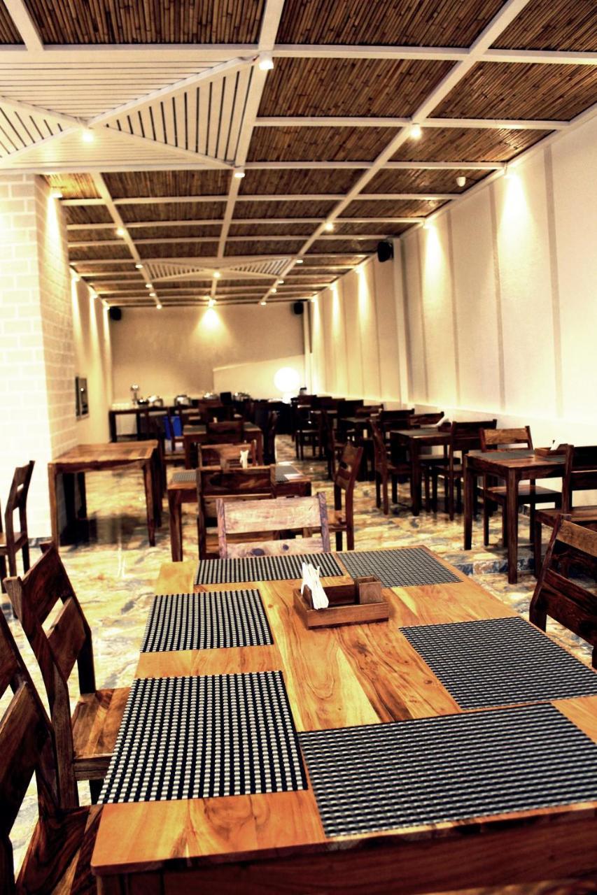 Hotel Istana Inn - A Luxury Stay 斋浦尔 外观 照片