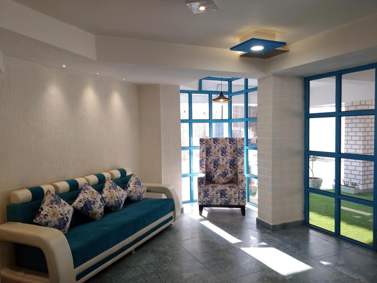 Hotel Istana Inn - A Luxury Stay 斋浦尔 外观 照片